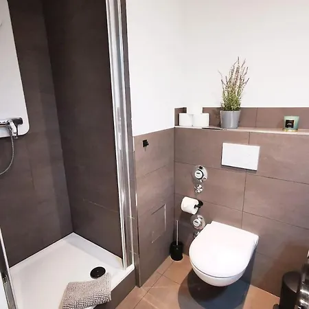 Hh 01 By Rockchair - Superhost Status - Modernes Apartment Mit Sonnigem Balkon & Premium Boxspringbetten In Winterhude - Hamburg Top Geheimtipp Exterior foto